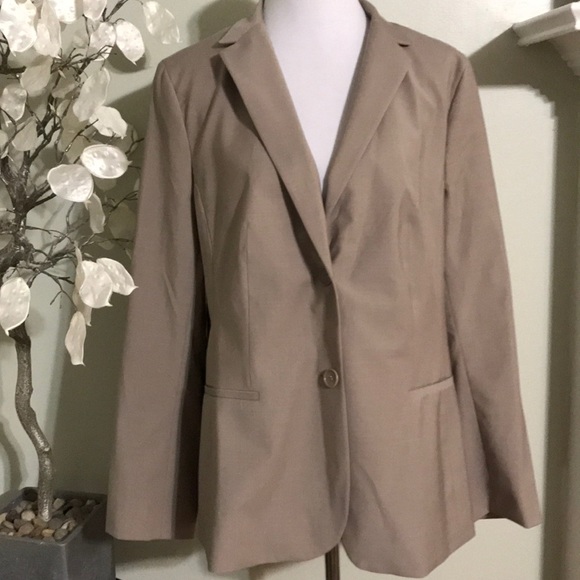 Talbots classic blazer, sz 18, Nwot. - Picture 1 of 8